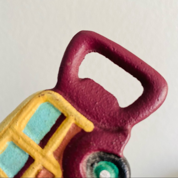 Bottle opener, hand painted, old car/truck/wagon - Picture 3 of 12